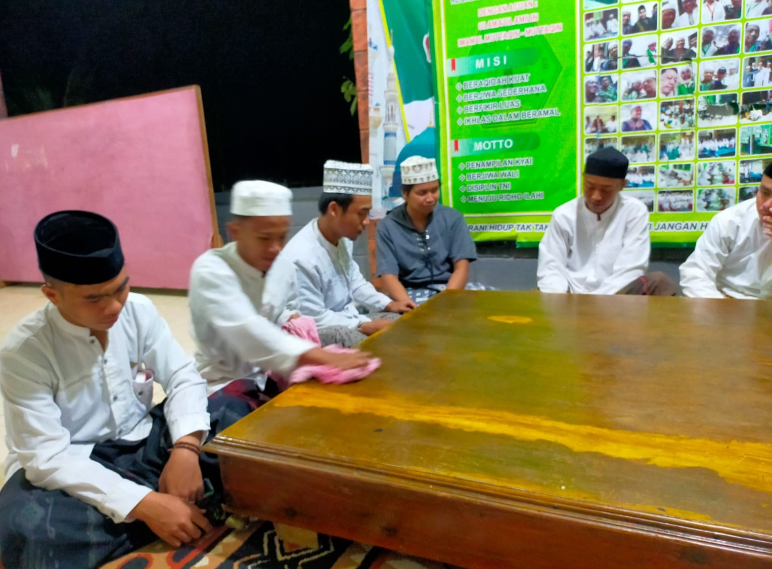 Santri Pondok Pesantren Riyadlul Huda Ciamis Unggul Dan Bisa