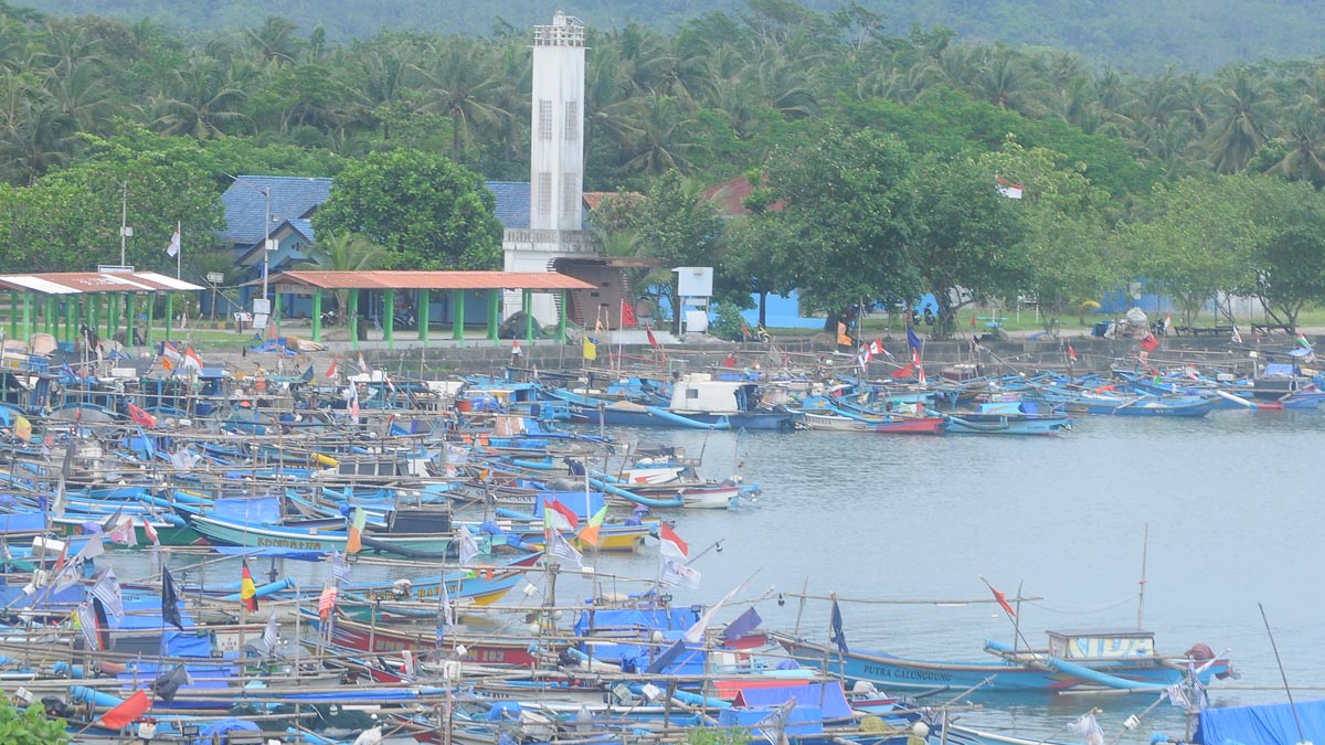 Nelayan Di Kabupaten Pangandaran Diminta Waspada Gelombang Tinggi