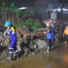 Benteng SMP Jebol, Material Timbun Badan Jalan