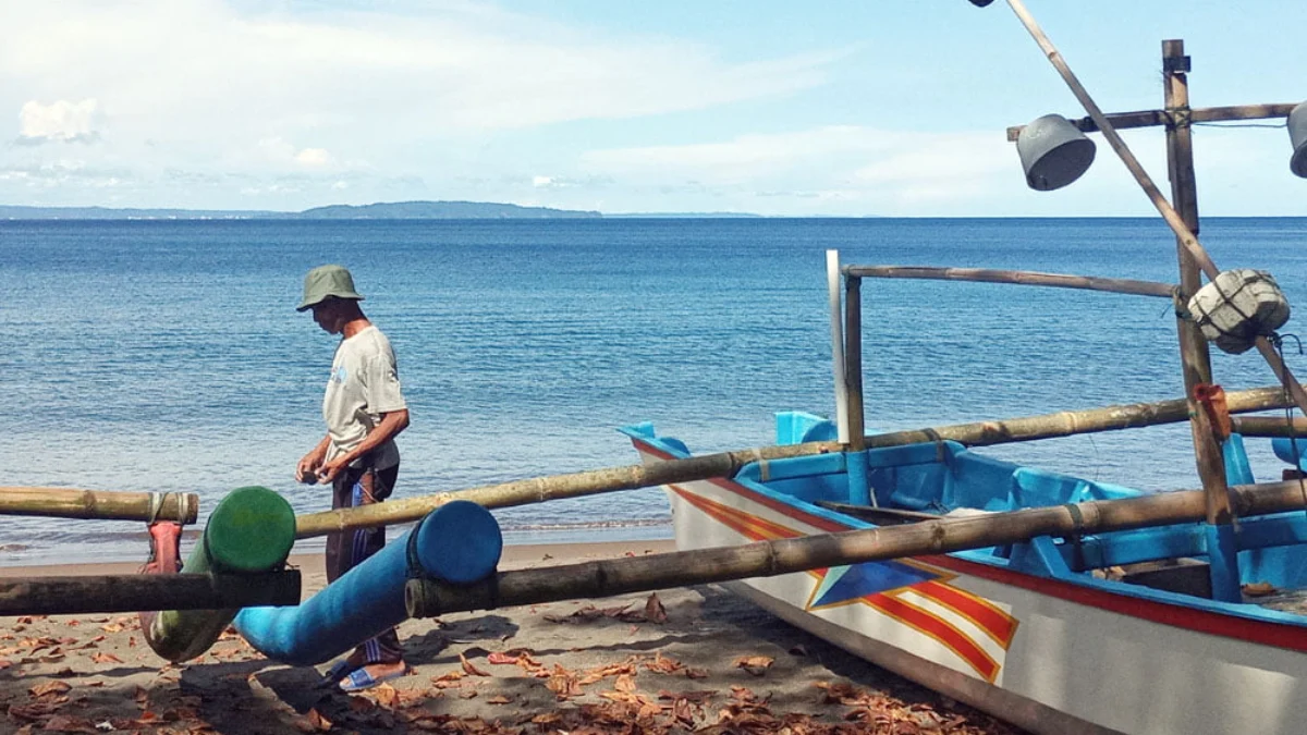 Bawa Peralatan Masak, Buka dan Sahur di Tengah Laut