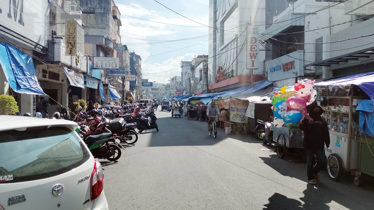 Jalan Cihideung Akan Ditutup Total