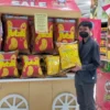 Unik, Plaza Asia Hadirkan Snack Raksasa