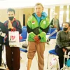 Disabilitas Dapat Kaki dan Tangan Palsu