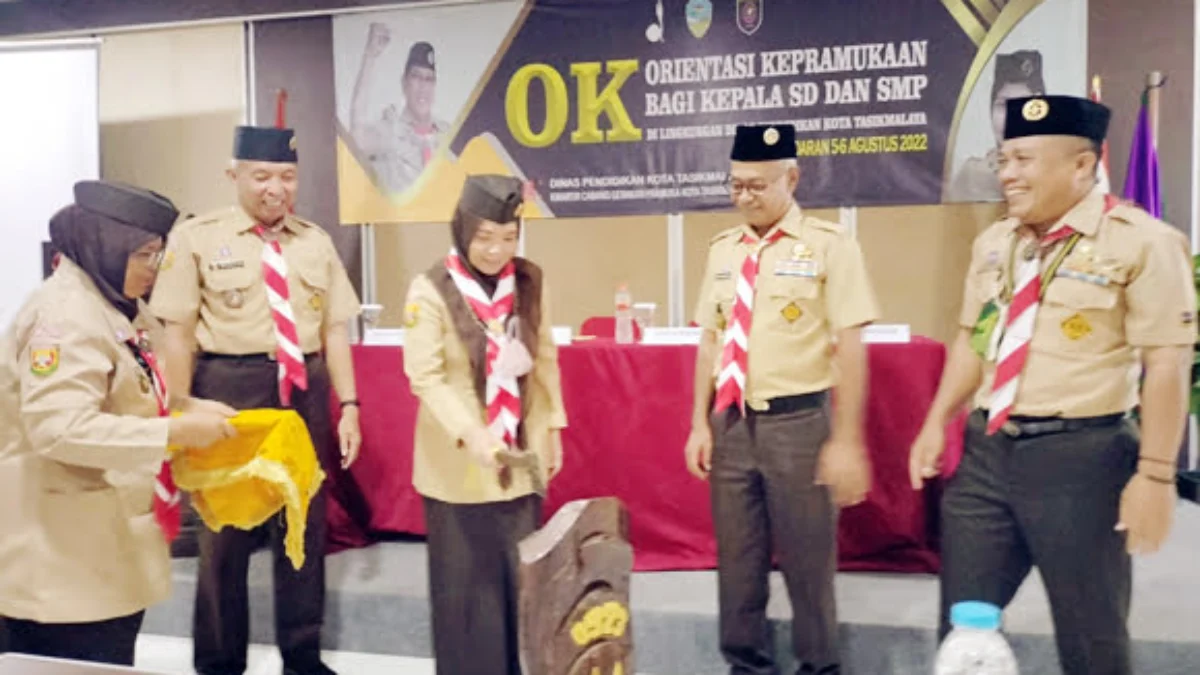 Kepala SD dan SMP Ikuti Orientasi Kepramukaan