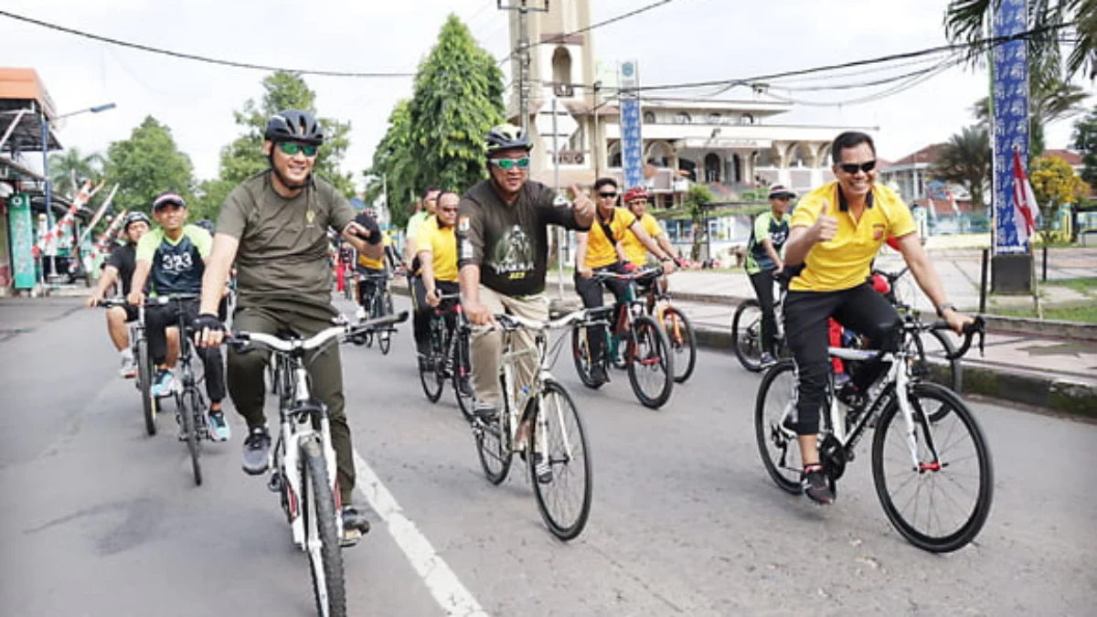 TNI-Polri Kompak Gowes Bareng