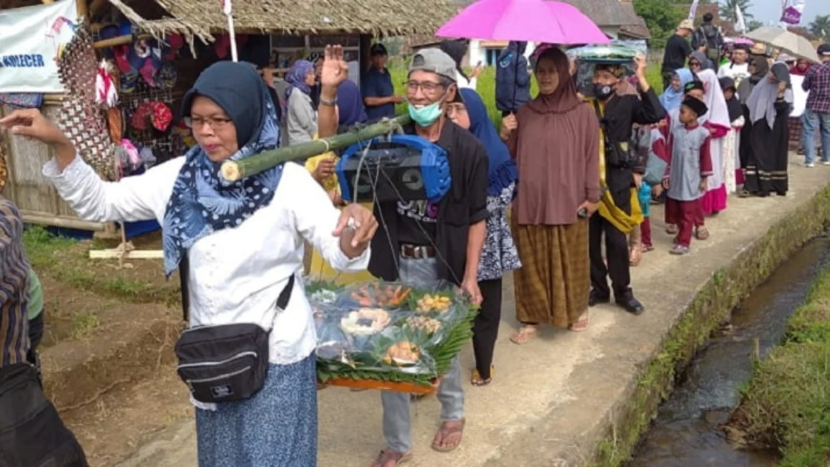 Lestarikan Budaya melalui Festival Kolecer