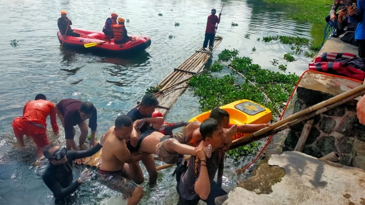 Situ Gede Telan Anak Nongkrong