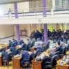 Herdiat Hentikan Rapat Paripurna