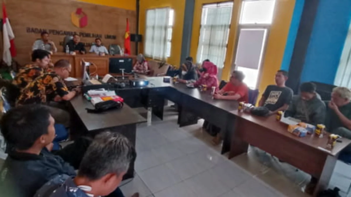 Humas Bawaslu Dilatih Menulis Berita