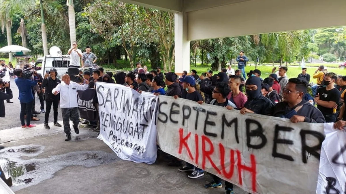 Kejernihan Sungai Cikunten Harga Mati