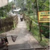 Jembatan Rompe Tak Kunjung Diperbaiki