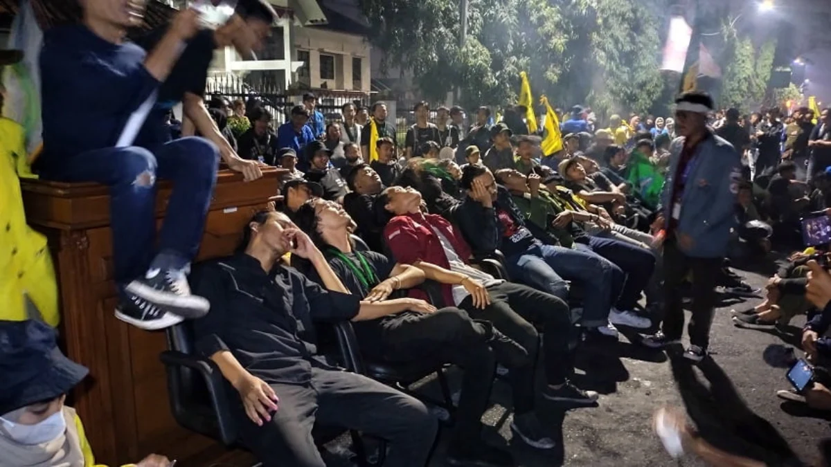 Negosiasi 45 Kursi Dewan