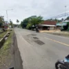 Jalan Nasional Rusak dan Berlubang