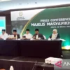 Komitmen Tetap Jaga Keberagaman Pesantren