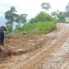 Tertutup Longsor, Jalan Sempat Lumpuh