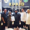 SANTRI YANG DIDENDA PESANTREN BERUJUNG ISLAH