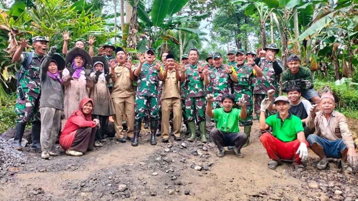 Bikin Jalan Poros Buka Harapan Baru bagi Rakyat