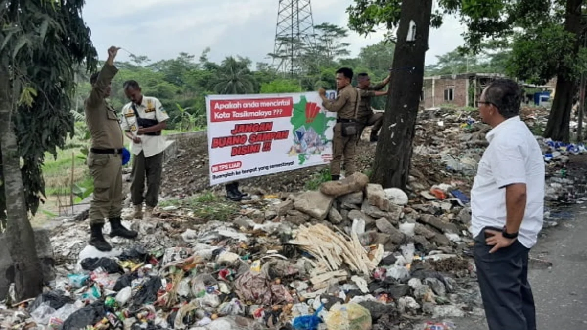 Kendalikan TPS Liar, Pemkot Sebar Spanduk