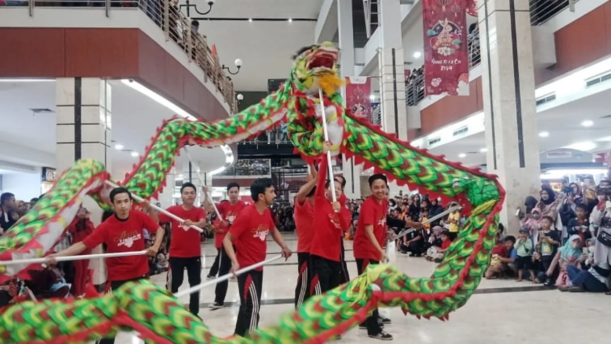 Barongsai Sedot Antusias Pengunjung