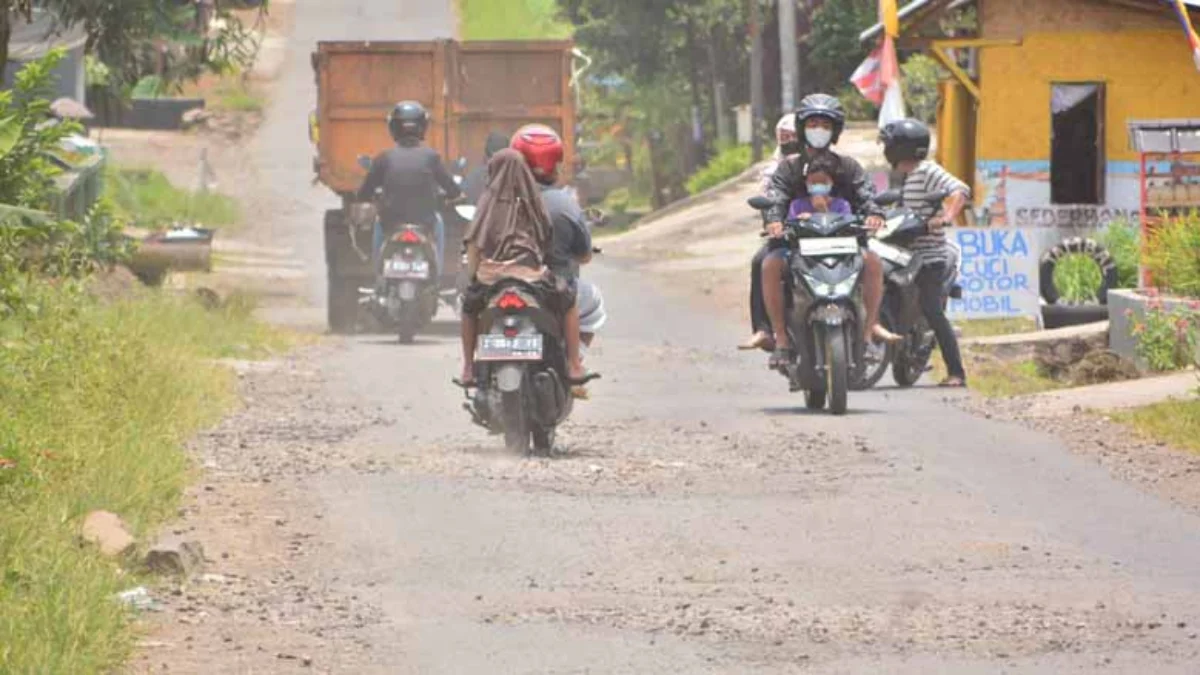 Jalan di Siluman Baru