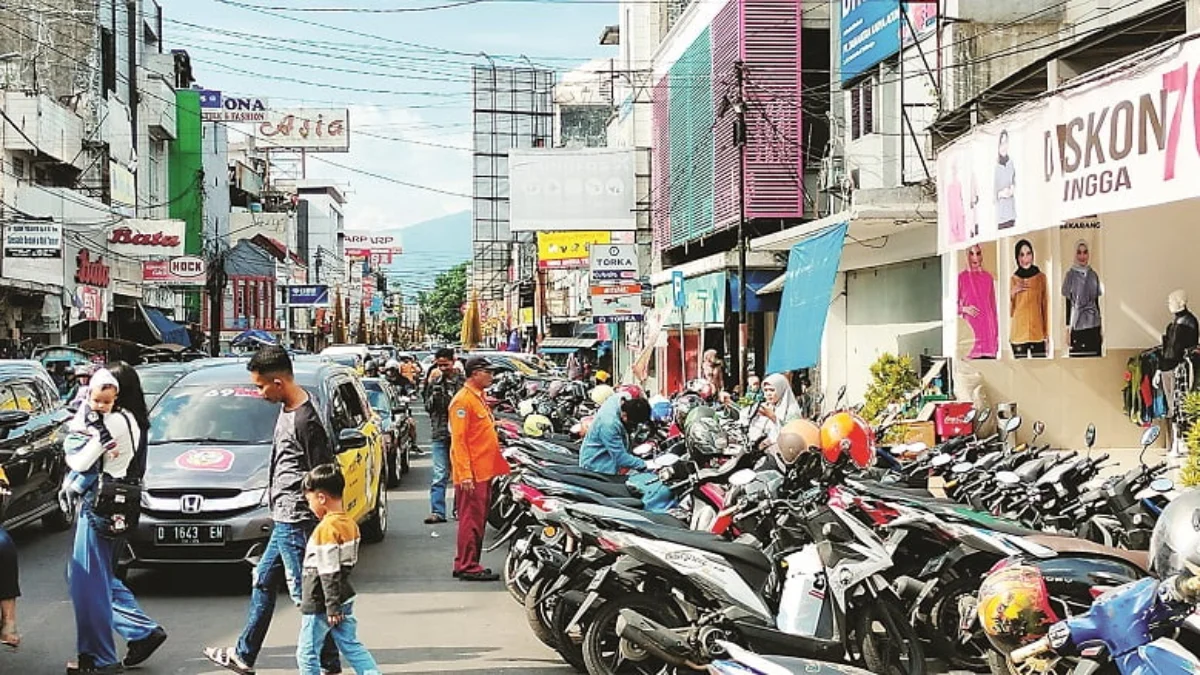 pendapatan asli daerah dari sektor parkir masih minim