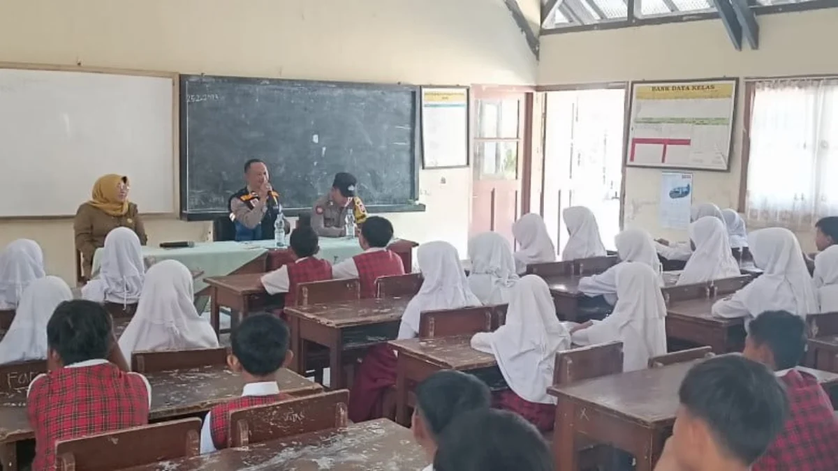 SDN 1 Mangkubumi