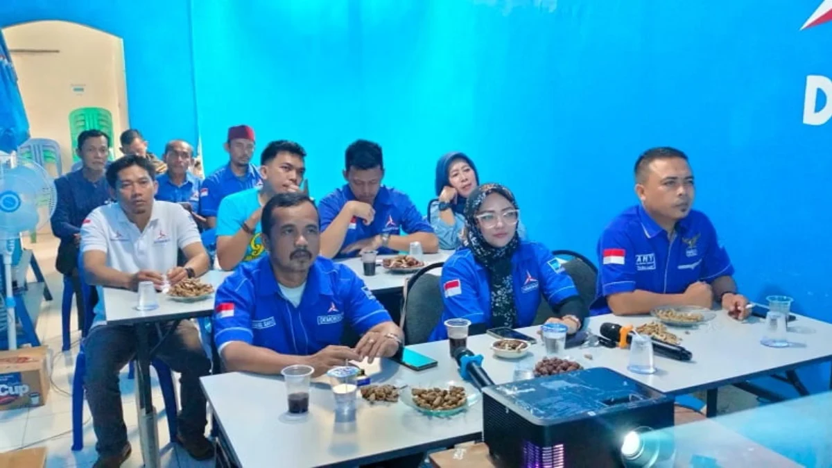 DPC Demokrat Kota Tasikmalaya menyaksikan live streaming pertemuan AHY dengan Anies