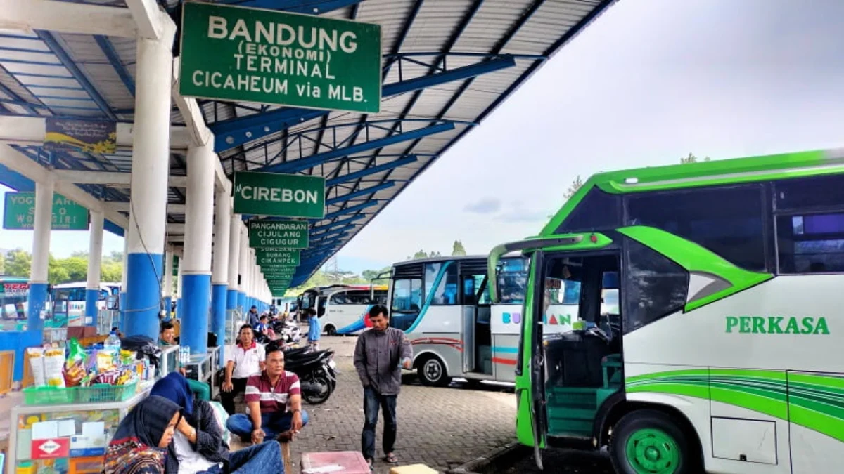 sekitar 82 ribu orang bergerak ke kota tasikmalaya