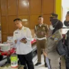 Satpol PP merazia warung nyemen