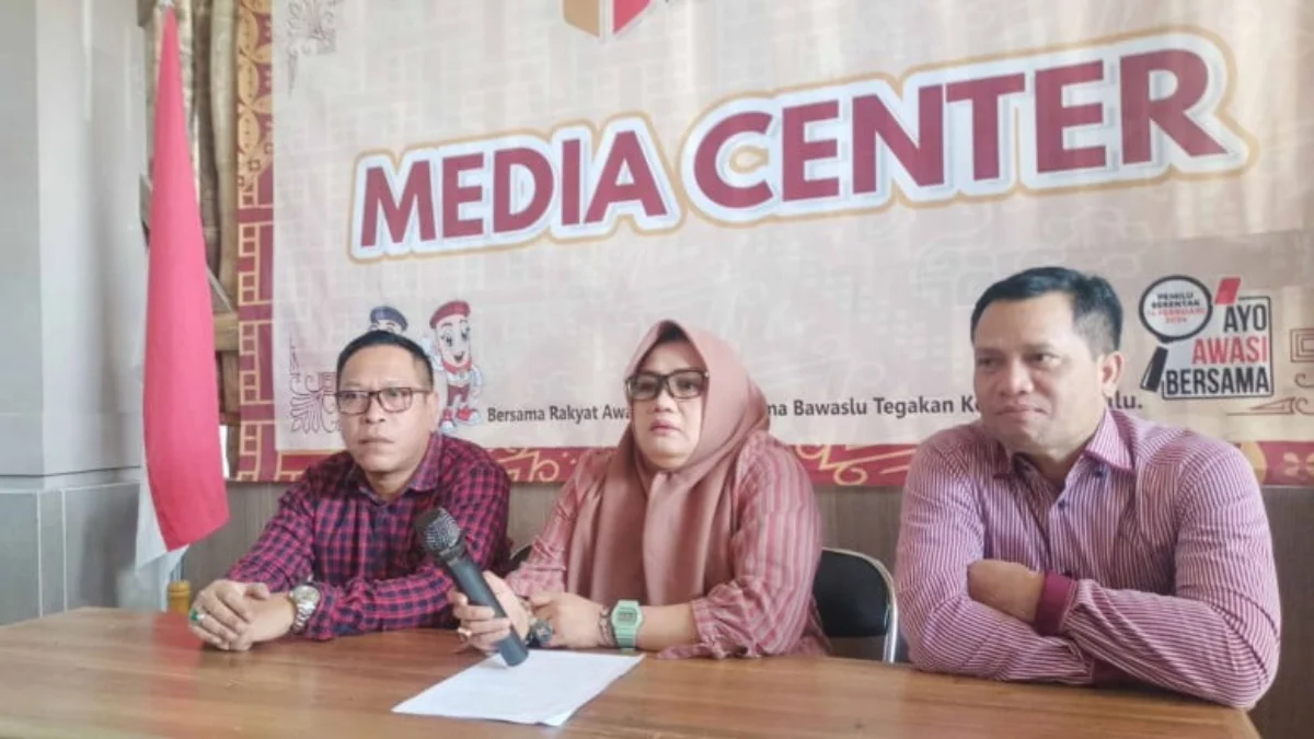 Aksi Sawer Uang Bacaleg Nasdem Kabupaten Garut