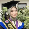 Mahasiswi Cantik Lulusan Terbaik Universitas Garut, Cepat Lulus Kuliah,