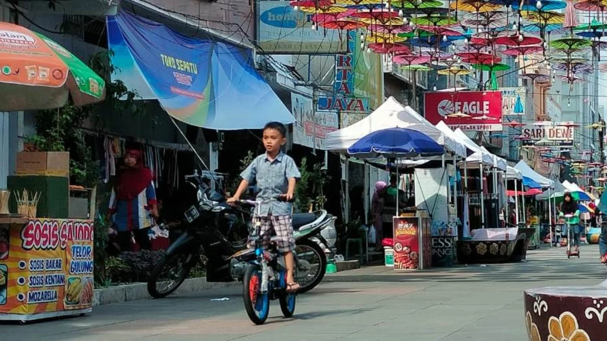 Mau Heran Tapi Ini Kota Tasikmalaya, Sudah Dilarang Tetap Parkir di Cihideung,