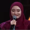 Inara rusli dalam penghargaan Silet Awards 2023