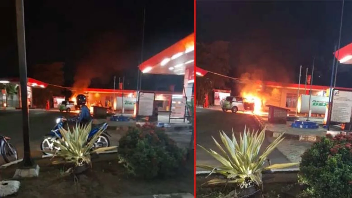 Mobil terbakar