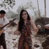 Lirik Lagu Asmalibrasi Soegi Bornean