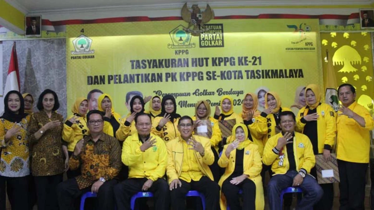 perempuan partai golkar