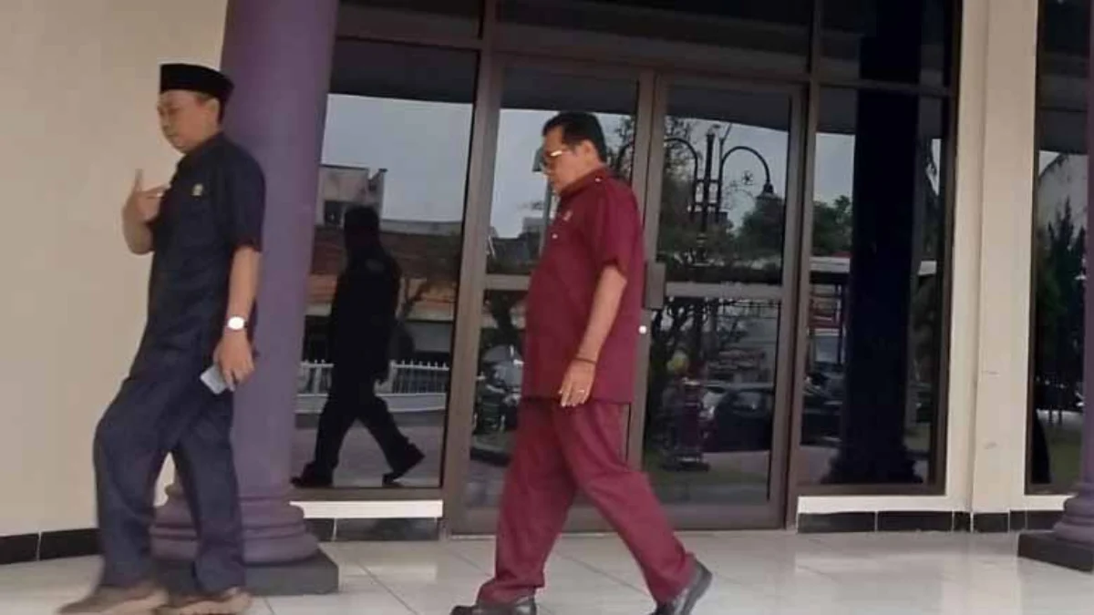 fraksi gerindra walkout