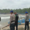 Gelombang tinggi terjadi di Pantai Selatan Kabupaten Garut