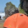 Camping di Pantai Madasari