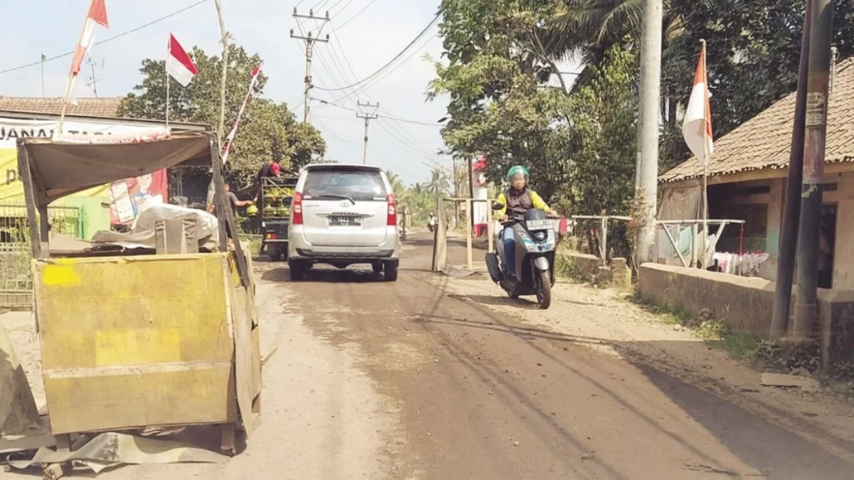 Jalan Gunungsari Kabupaten Tasikmalaya