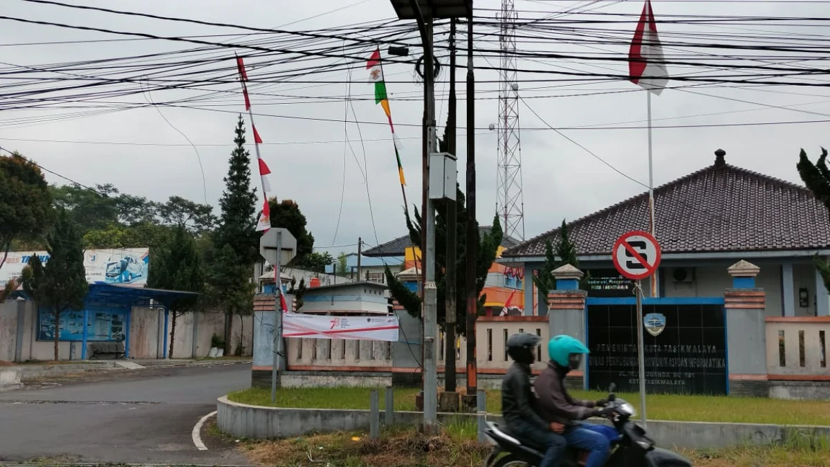 Kabel Fiber Optik Jaringan Internet