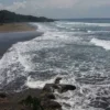 Camping di Pantai Karang Nini