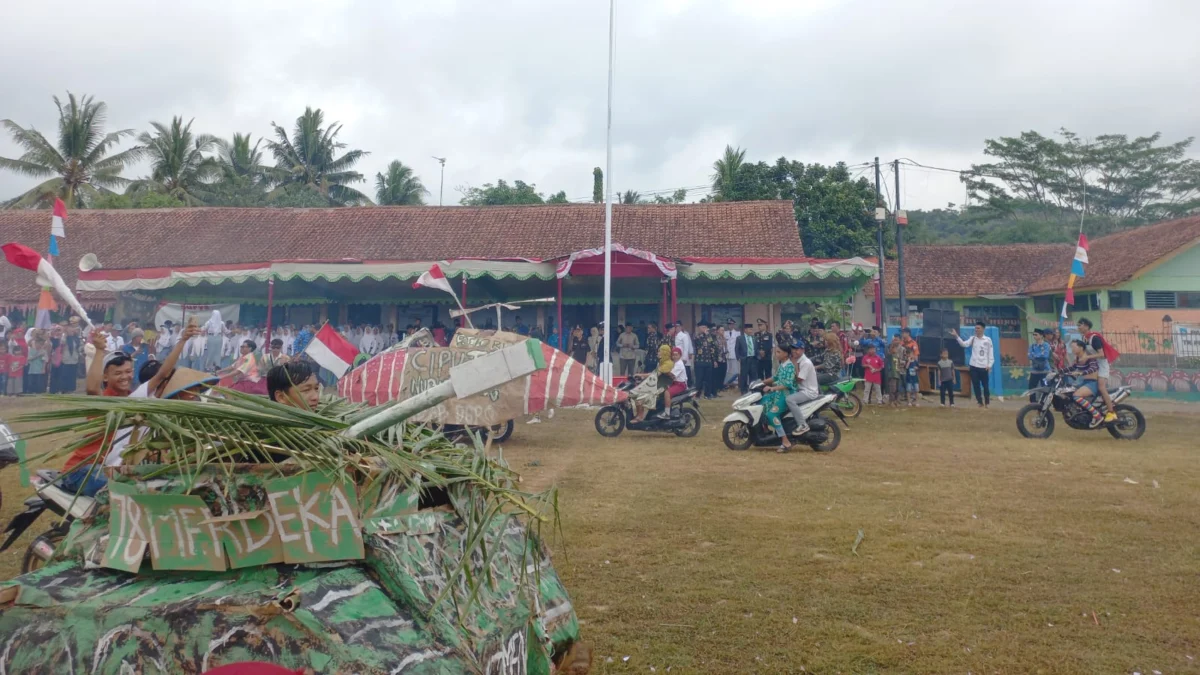 Upacara kemerdekaan di pangandaran