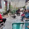 Lalat dan Debu Menyerbu