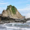 Pantai Karang Nini di Kabupaten Pangandaran