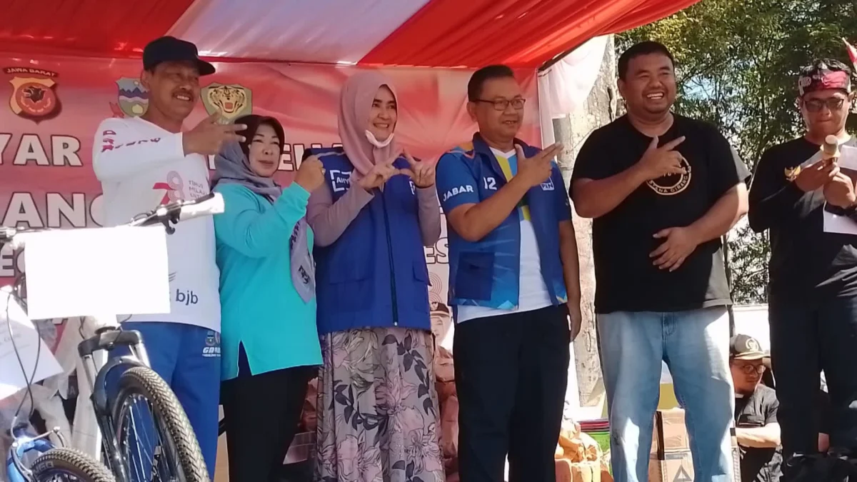 Siti mufatahah dari fraksi demokrat Pelaku umkm