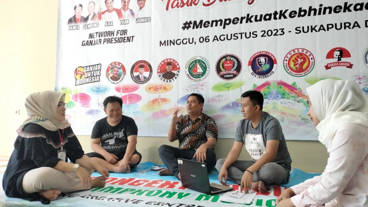 Tasik Budaya Merah Putih 2.000 Bakso Gratis Ganjar Pranowo