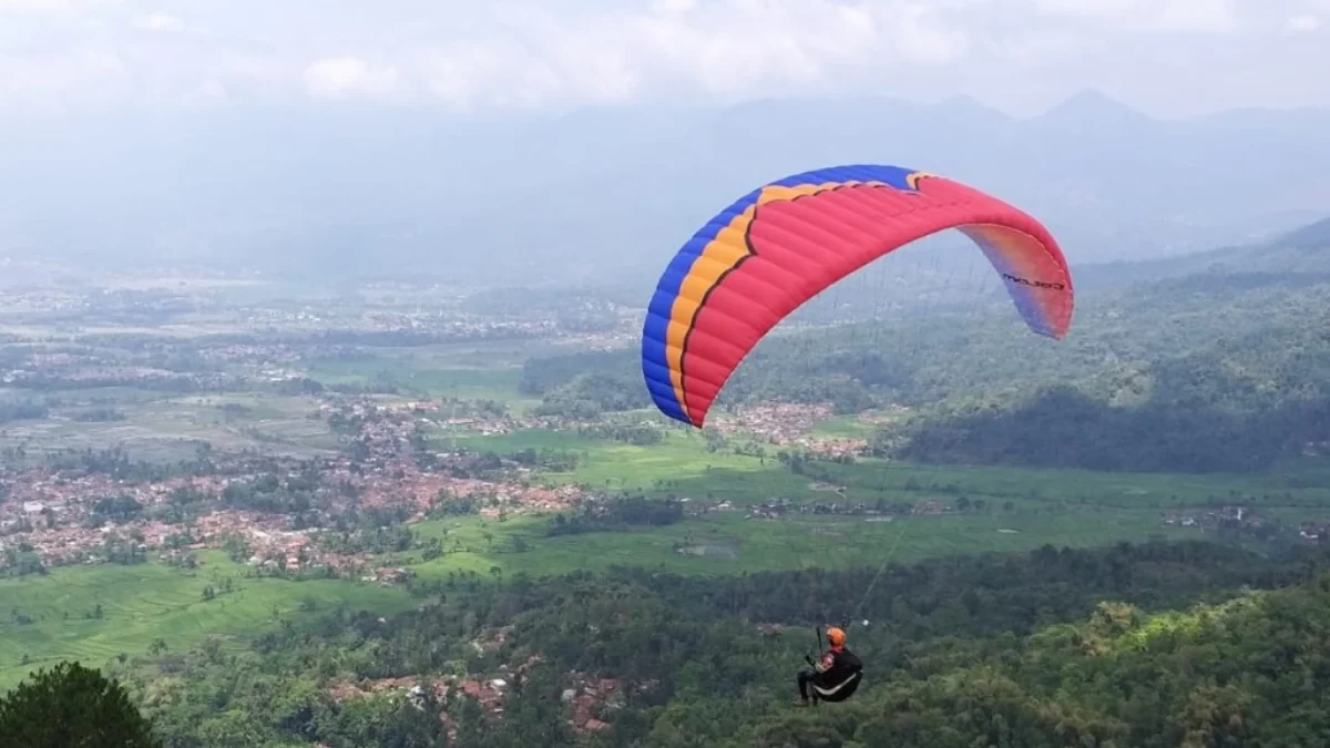 Paralayang Kabupaten Tasaikmalaya