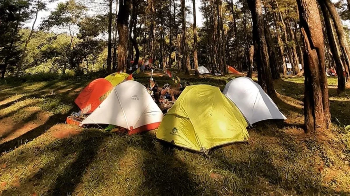 10 tempat camping di dekat Jakarta