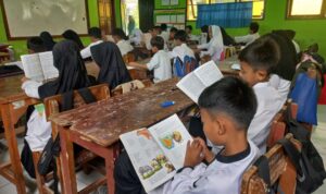 SDN Babakan Goyang Tasikmalaya Tanamkan Budaya Literasi Anak Sejak Dini